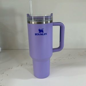 Stanley 40oz Flow State Tumbler